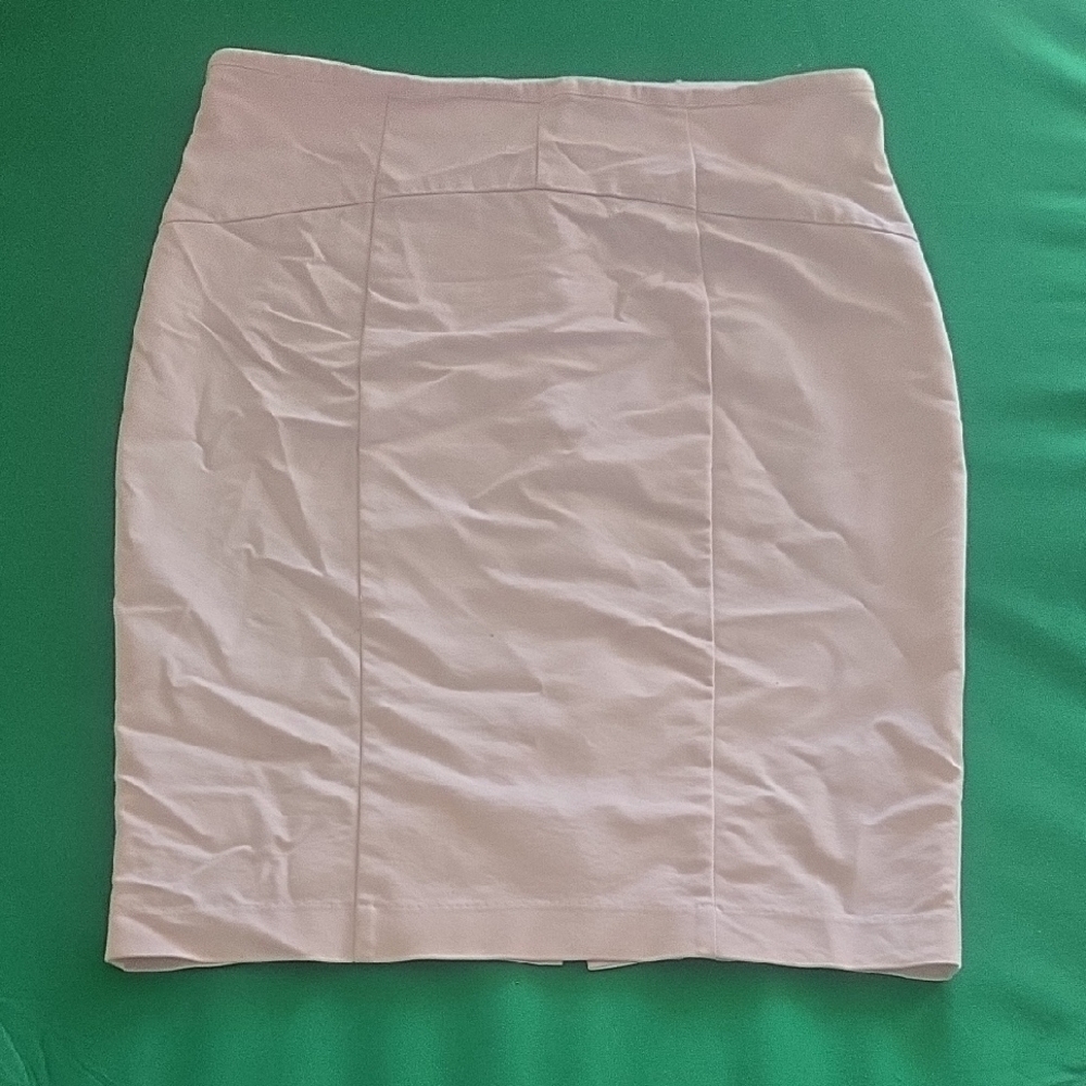 Avenue Cream Skirt